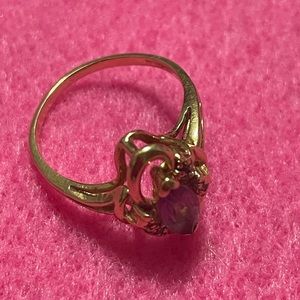 14K Yellow Gold Amethyst Diamond Ring. Pretty Style.